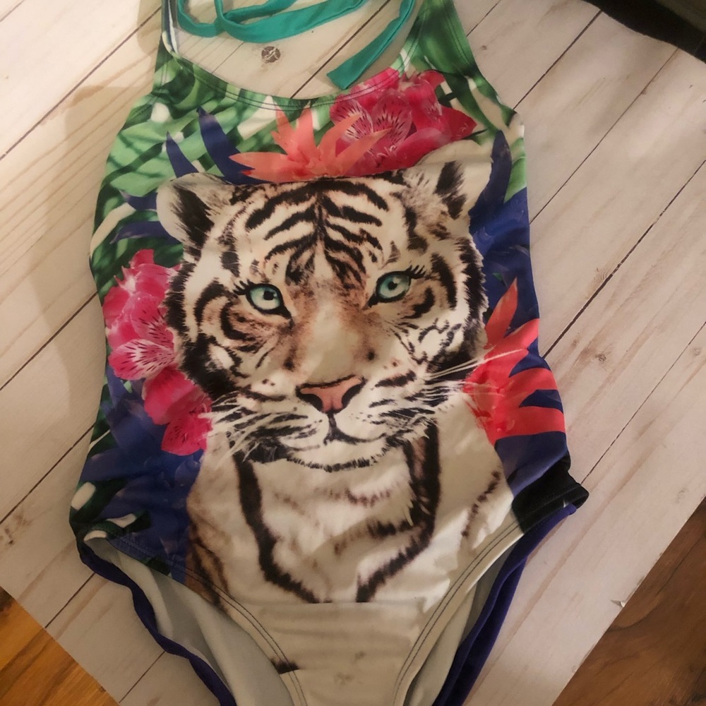 Gymboree girls one piece bathing suit 10/12